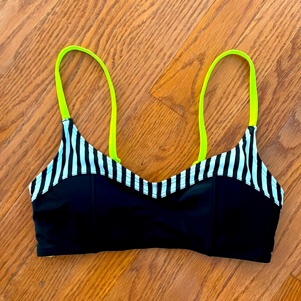 Swimsuit Bikini Top. Small
